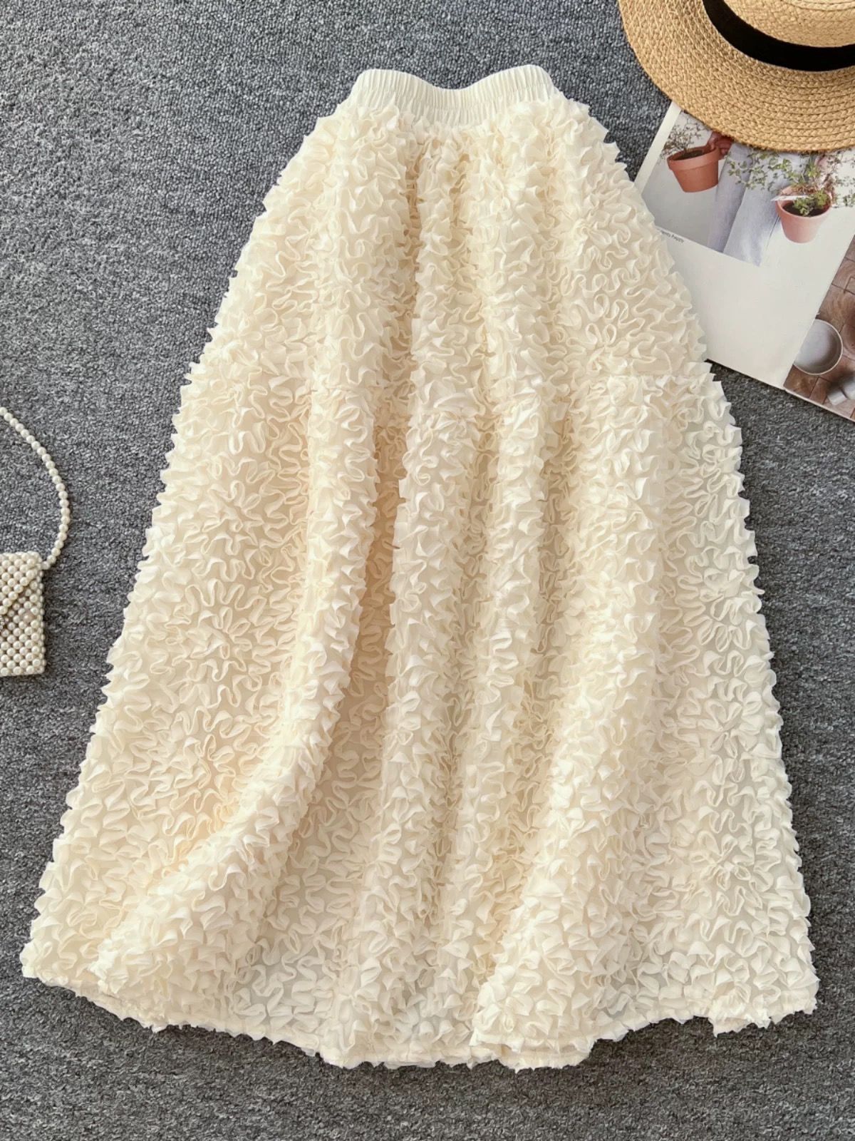 Not settling for less skirt FS111 image