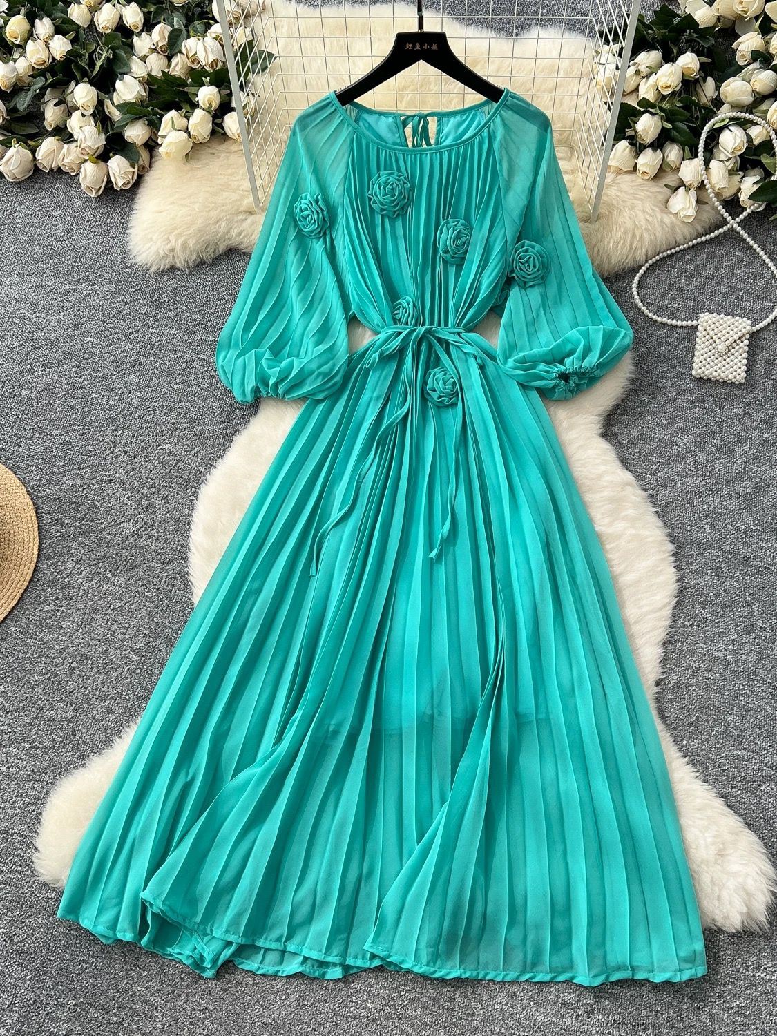 Out of my way dress FD873 image