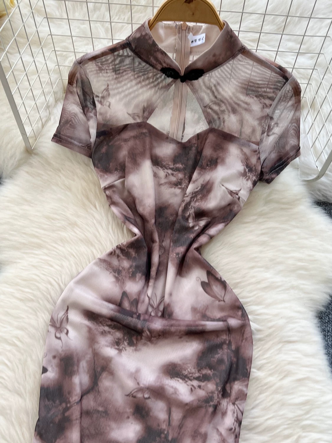 Taking names qipao dress Q209 image