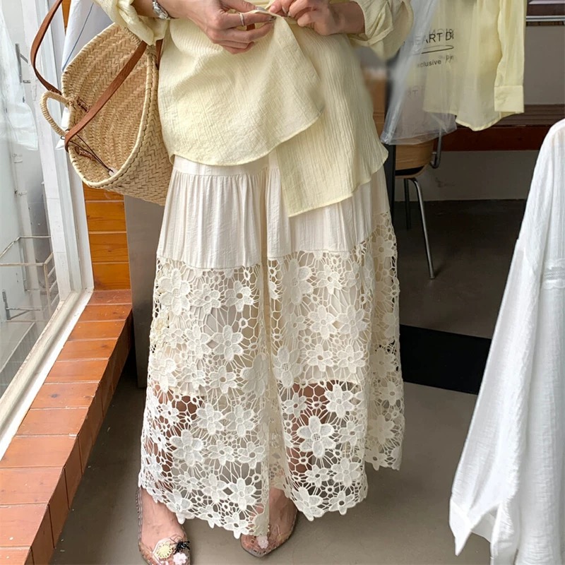 Bold and beautiful skirt CS184 image