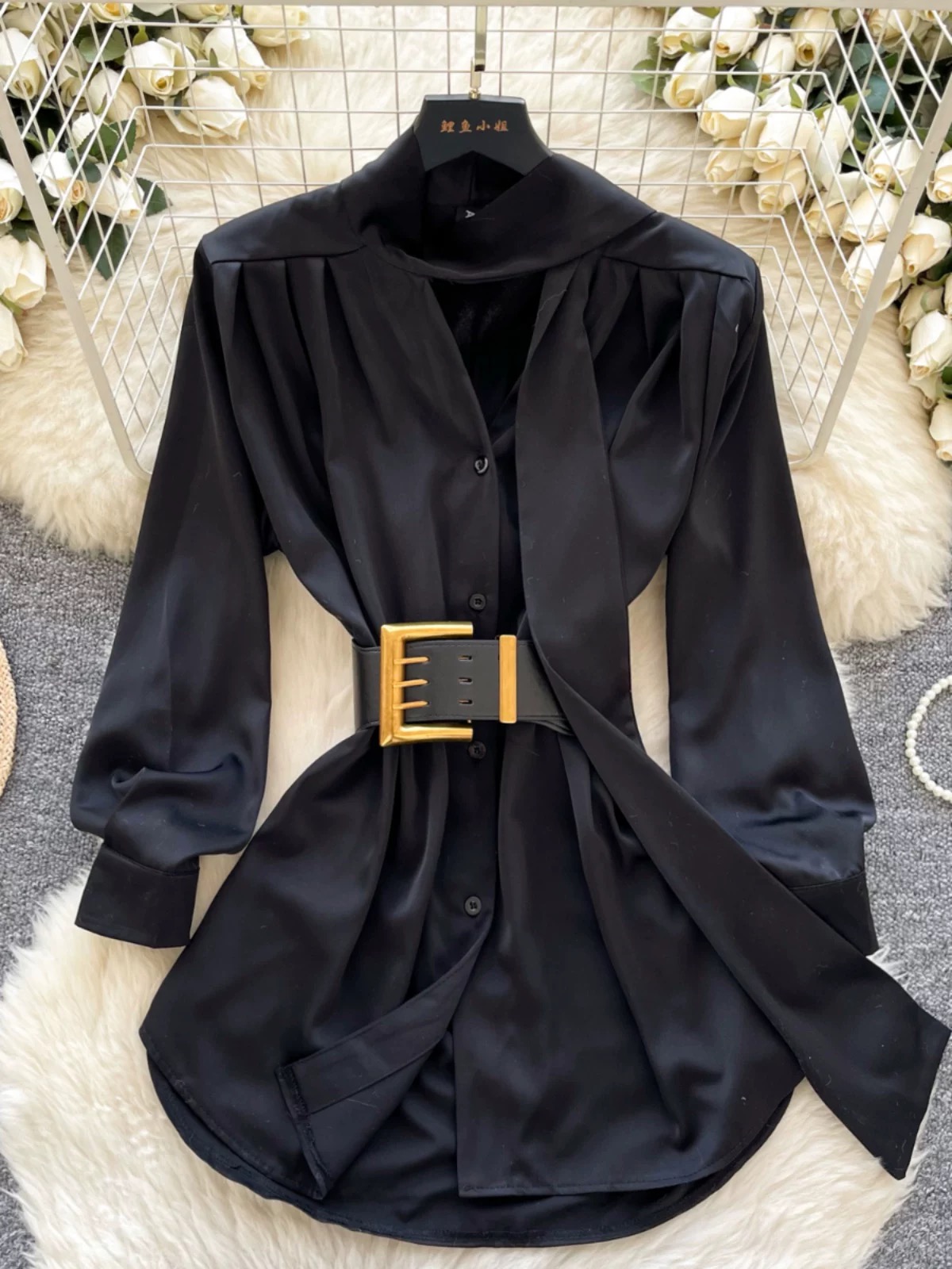 Royal moments shirt SH125 image