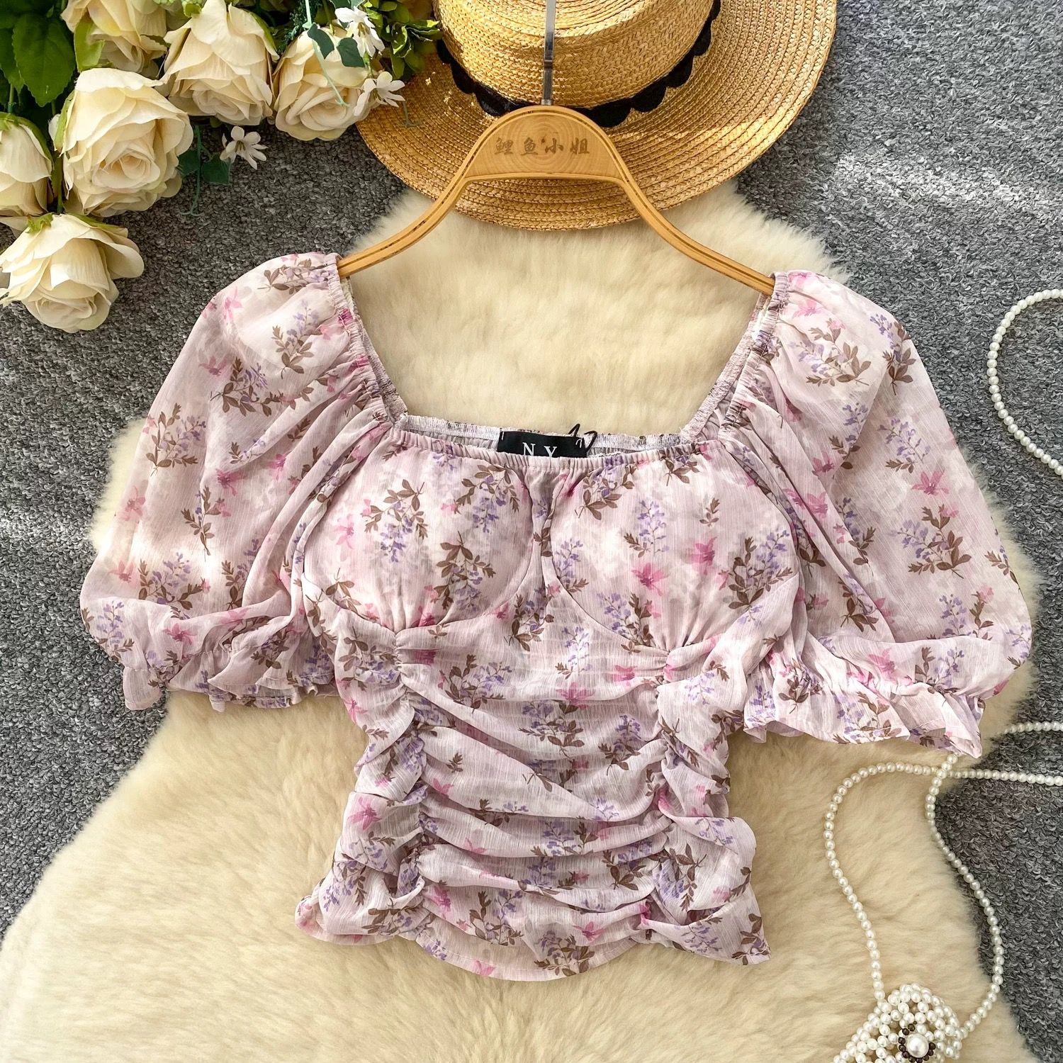 Falling for me top CTO973 image