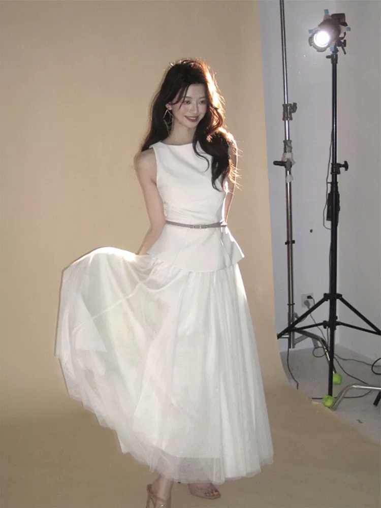 Playing hard to get set FTP253 image