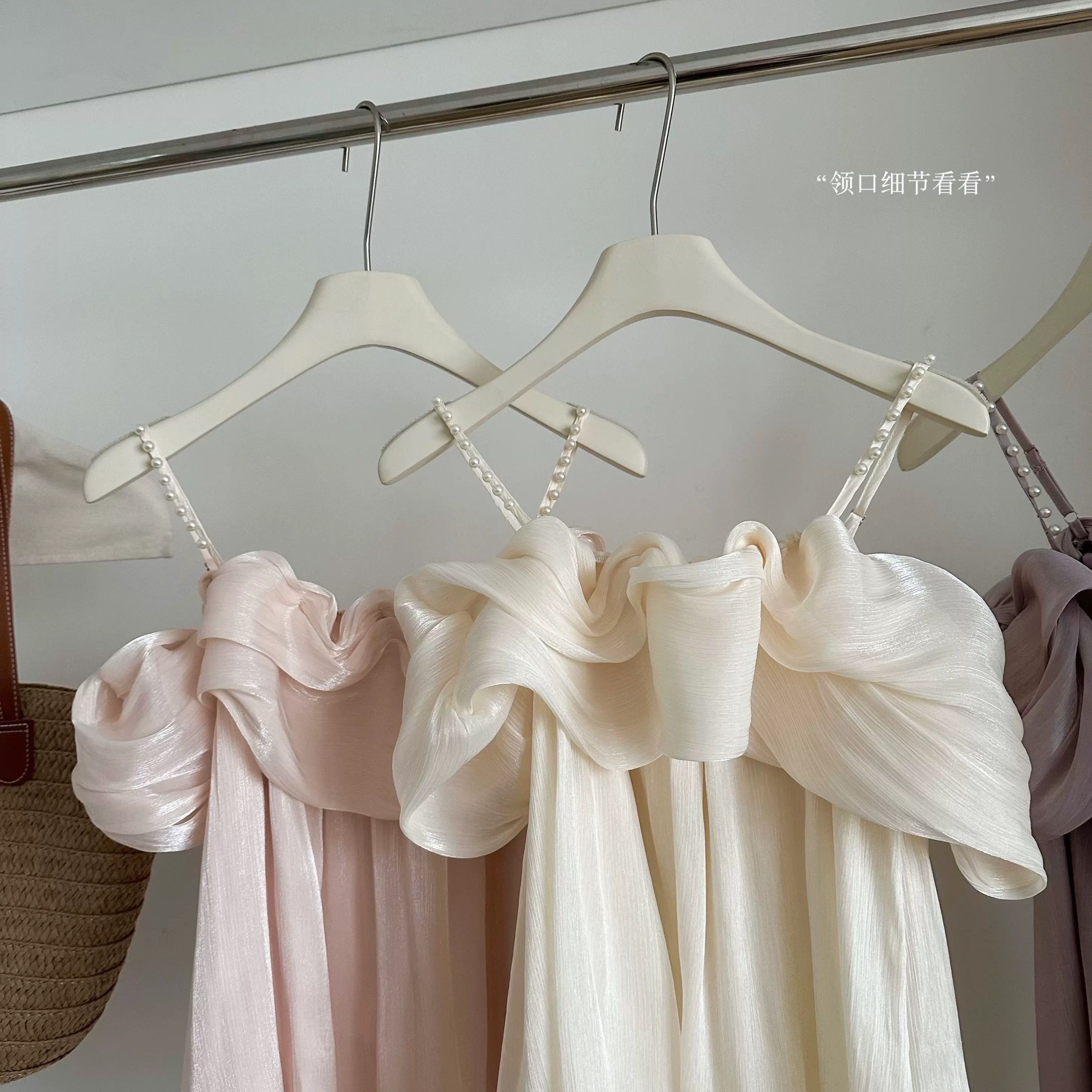 Queen behaviour top CTO977 image