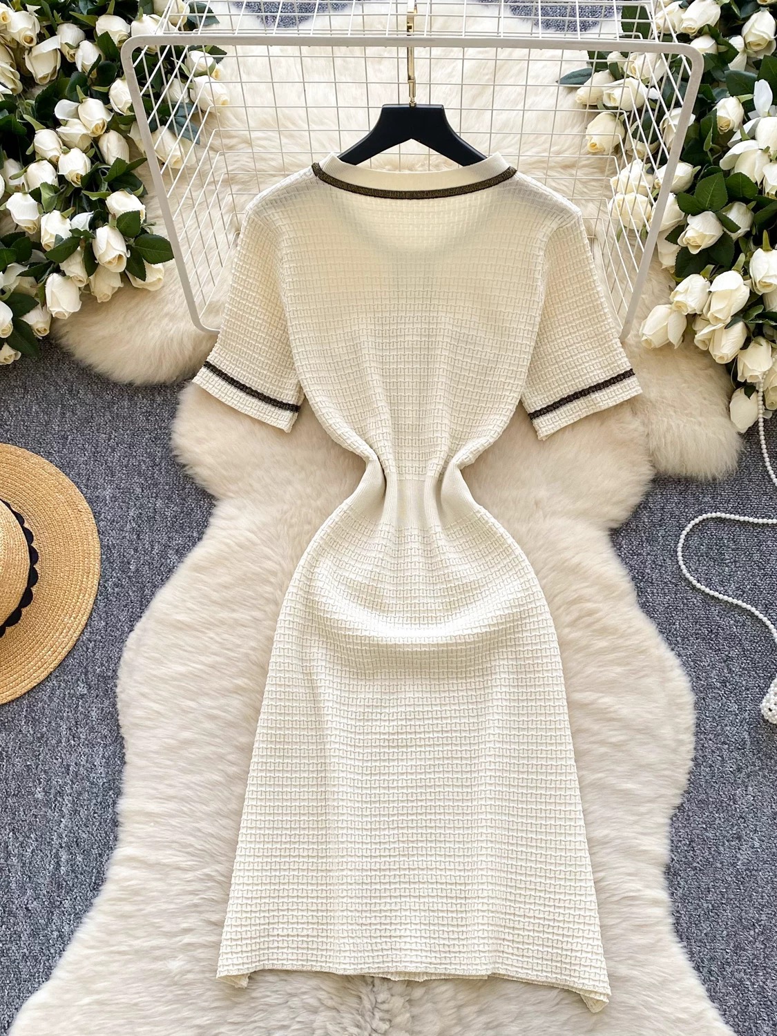 Red carpet diaries dress CD1355 image