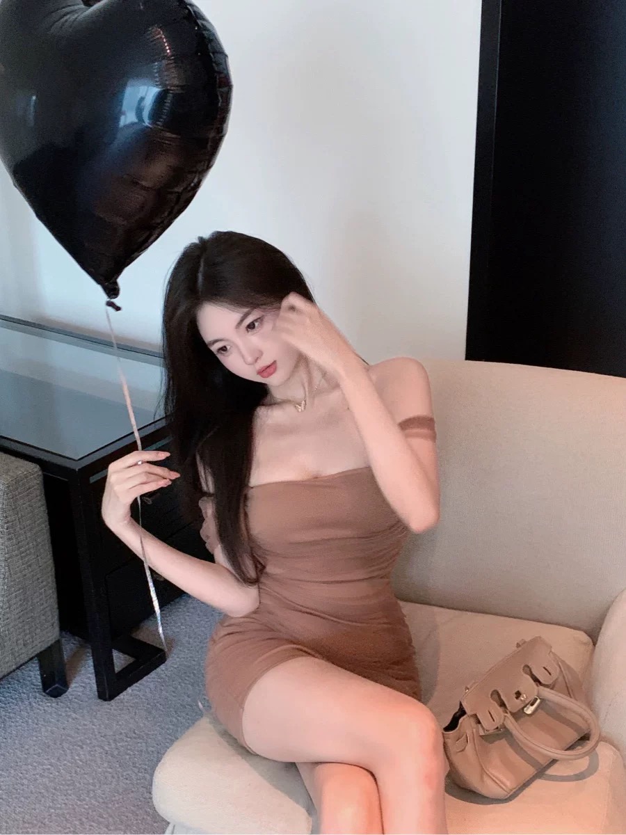 High status dress CBC1100 image