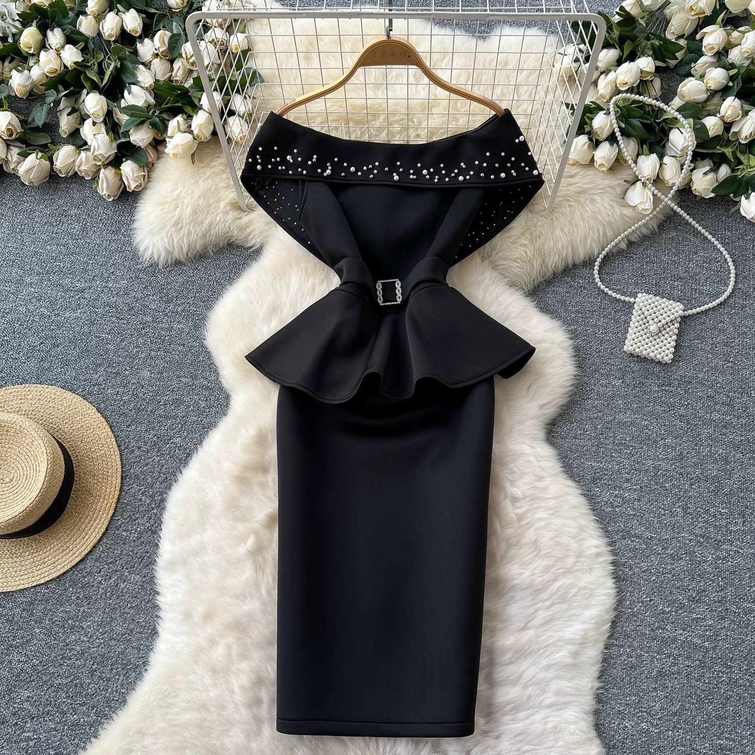 Hard to stay dress EBC268 image