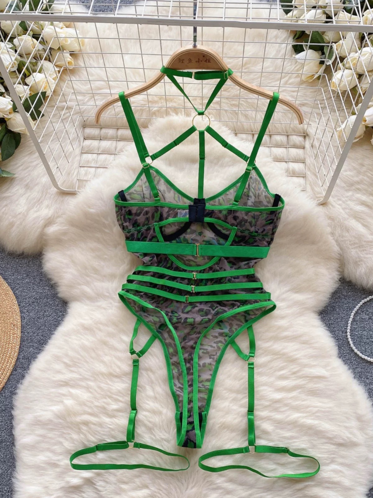 Watch me shine LI155 image