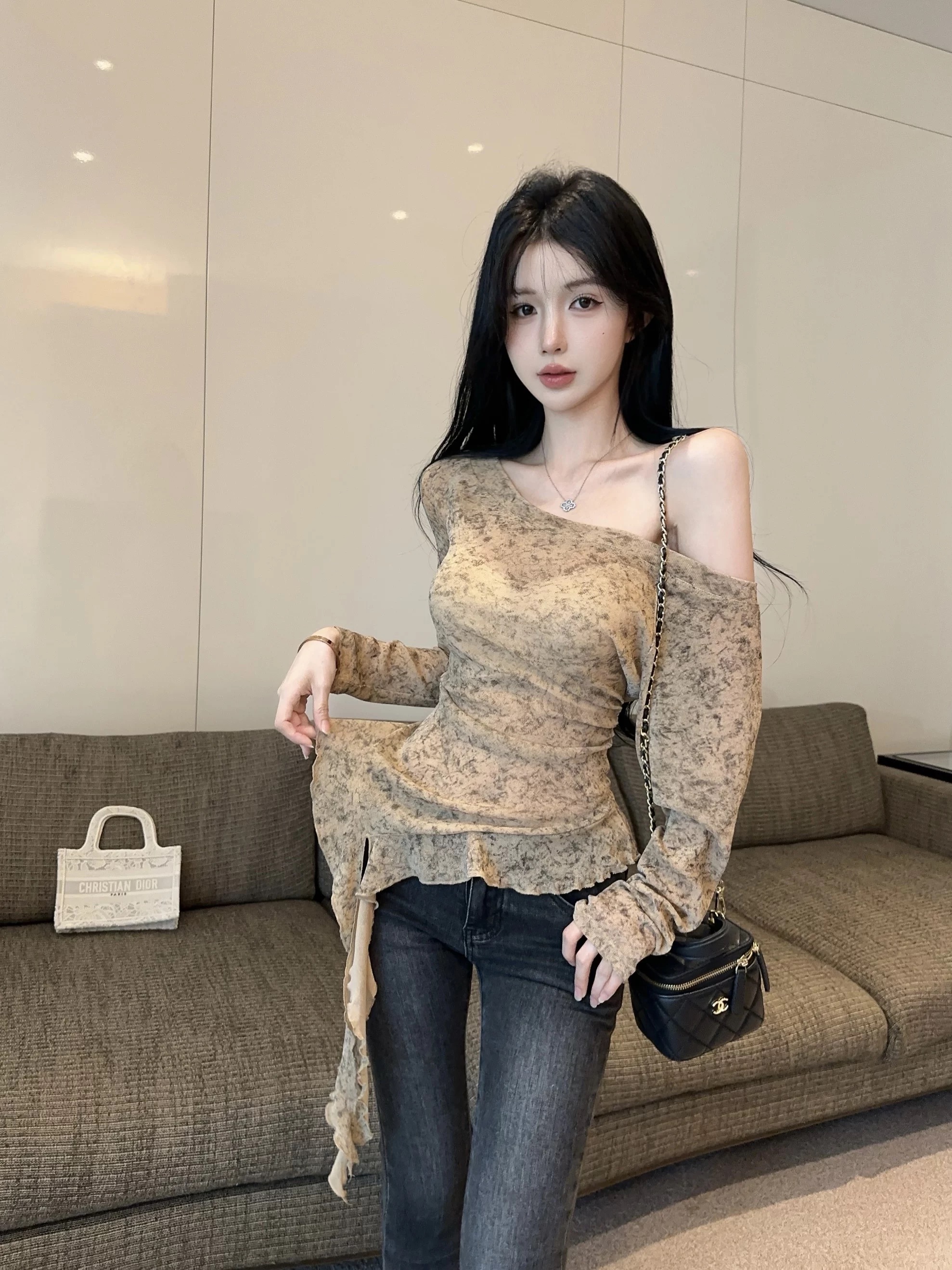 Move aside top CTO675 image