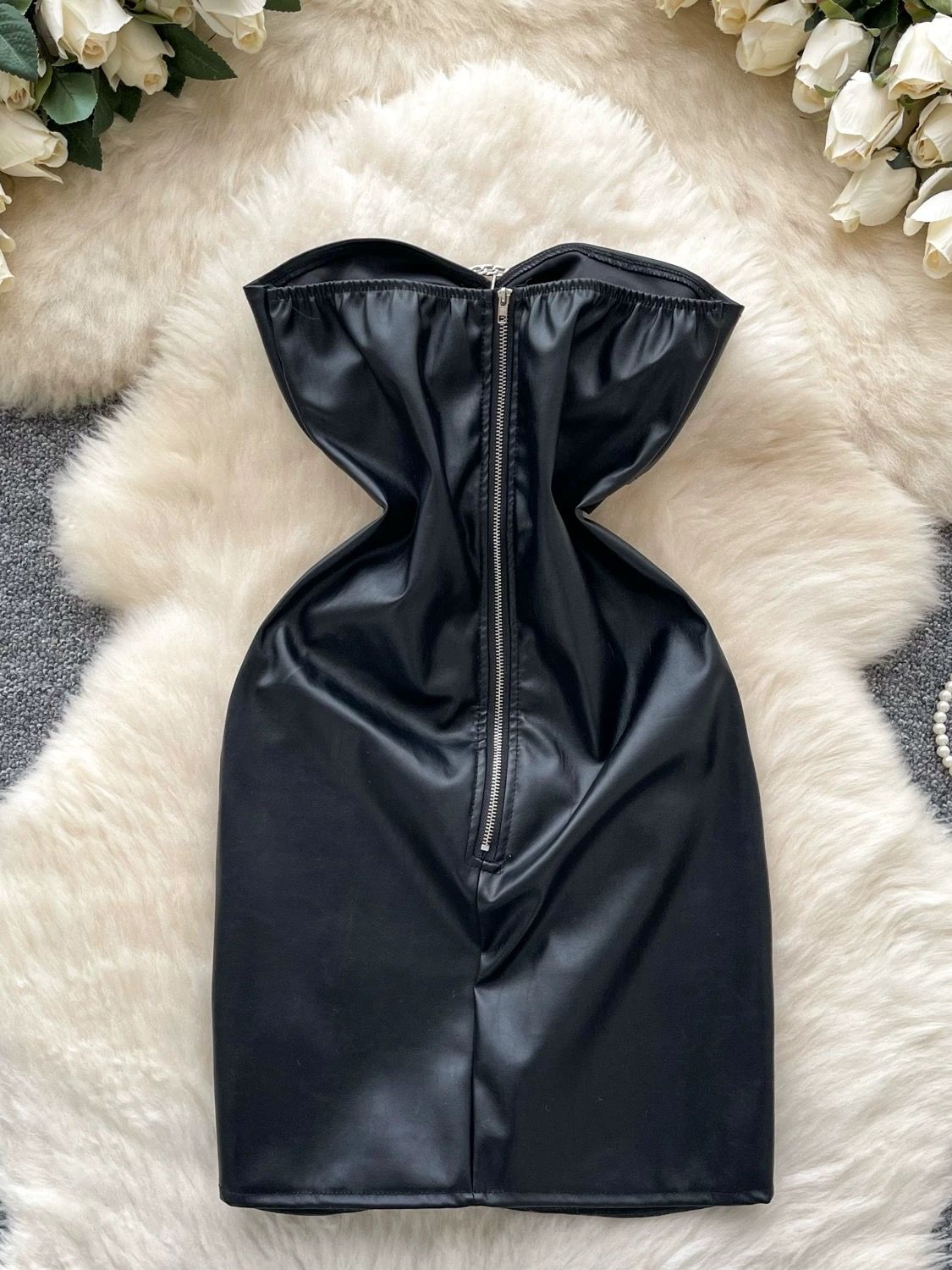 Singer babe leather dress CBC1334 image