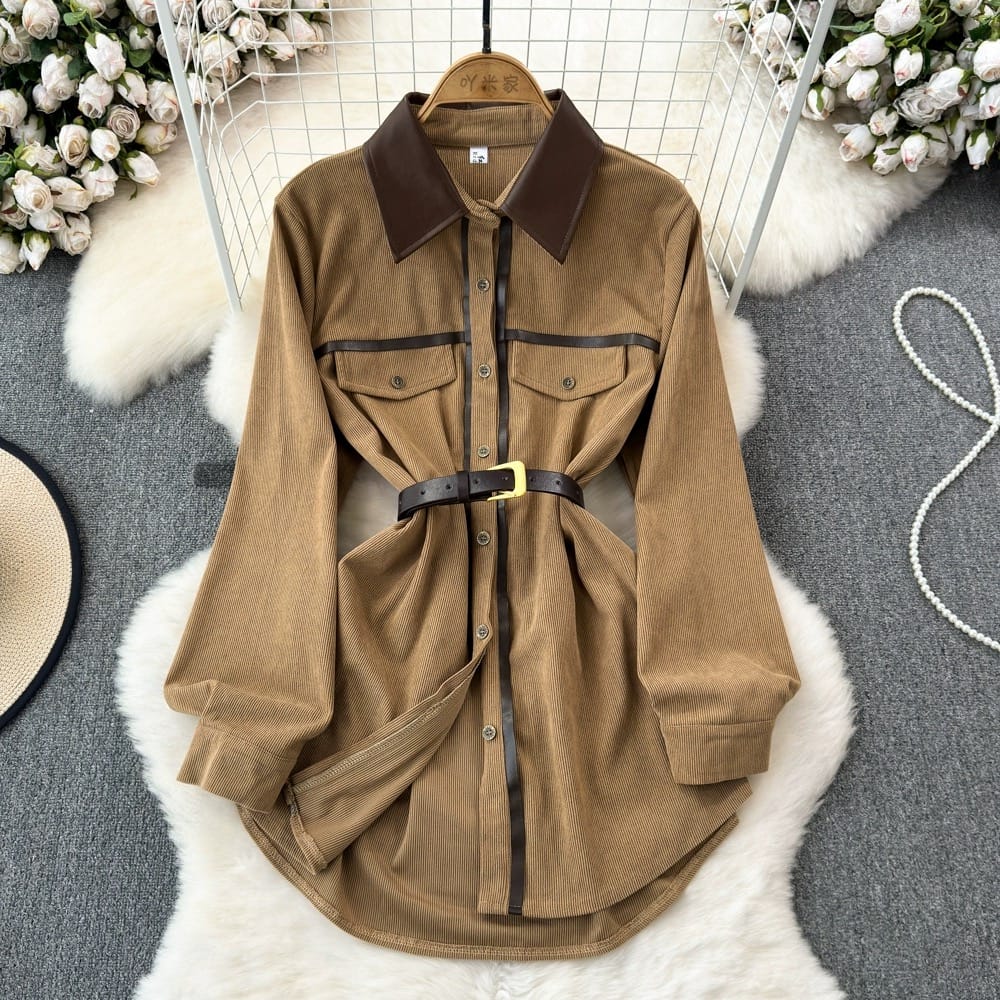 Distracted by the sea shirt  SH105 image