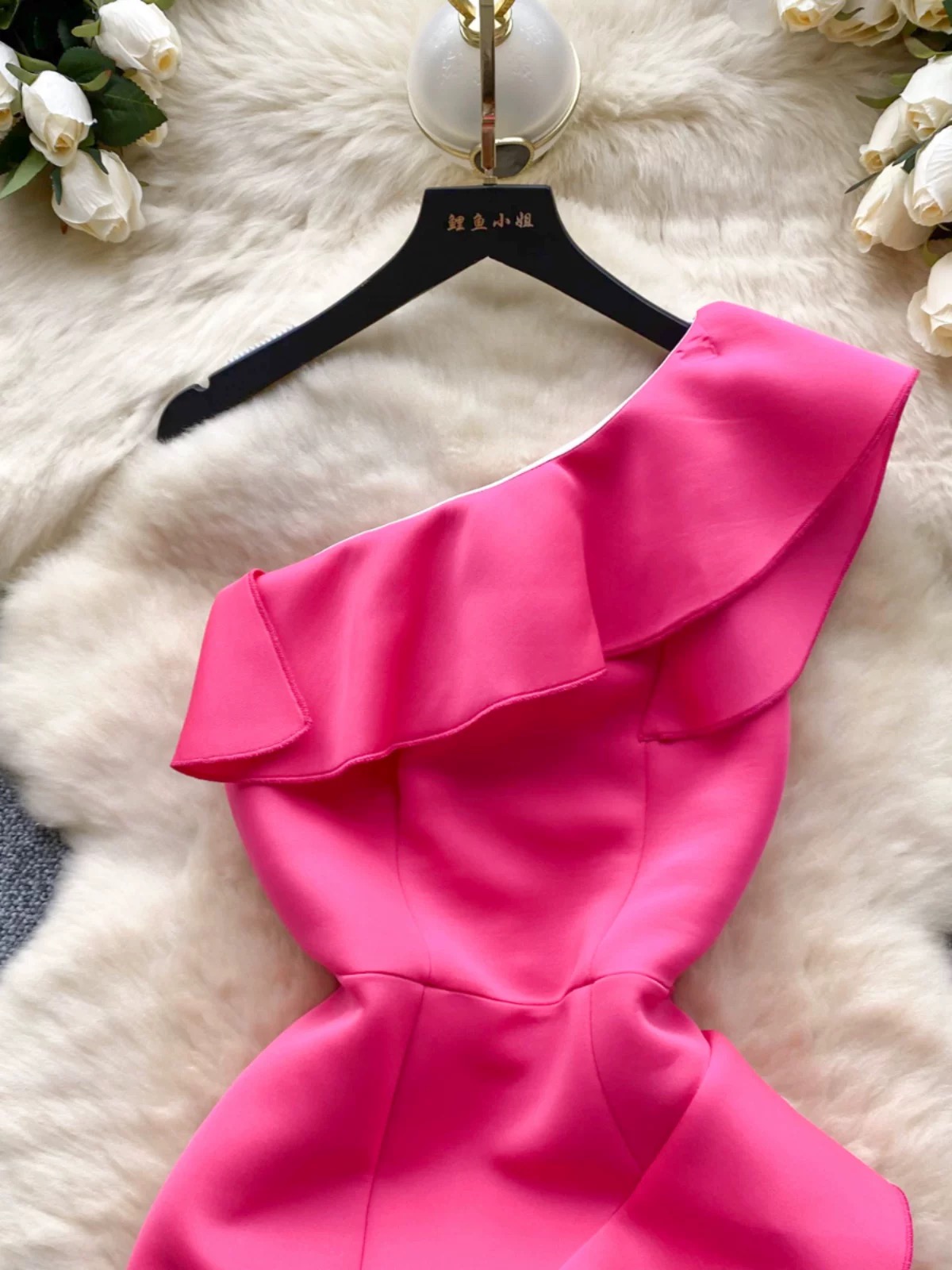 Golden goddess dress EBC304 image