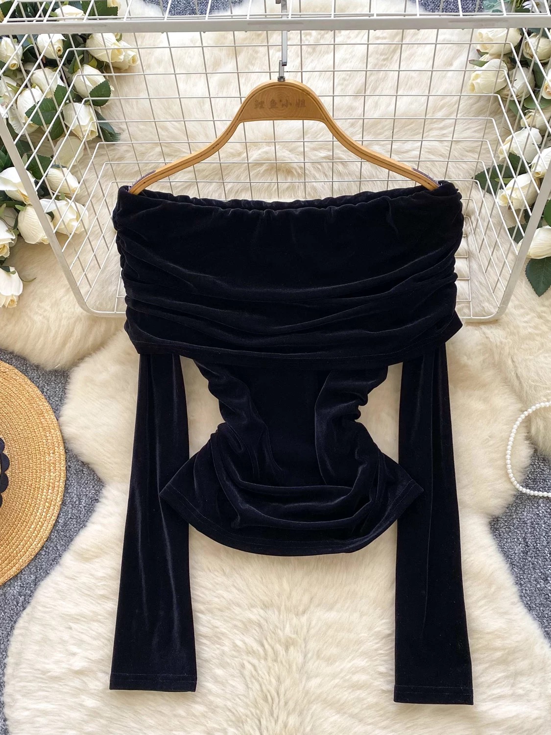 Gift giver top CTO628 image