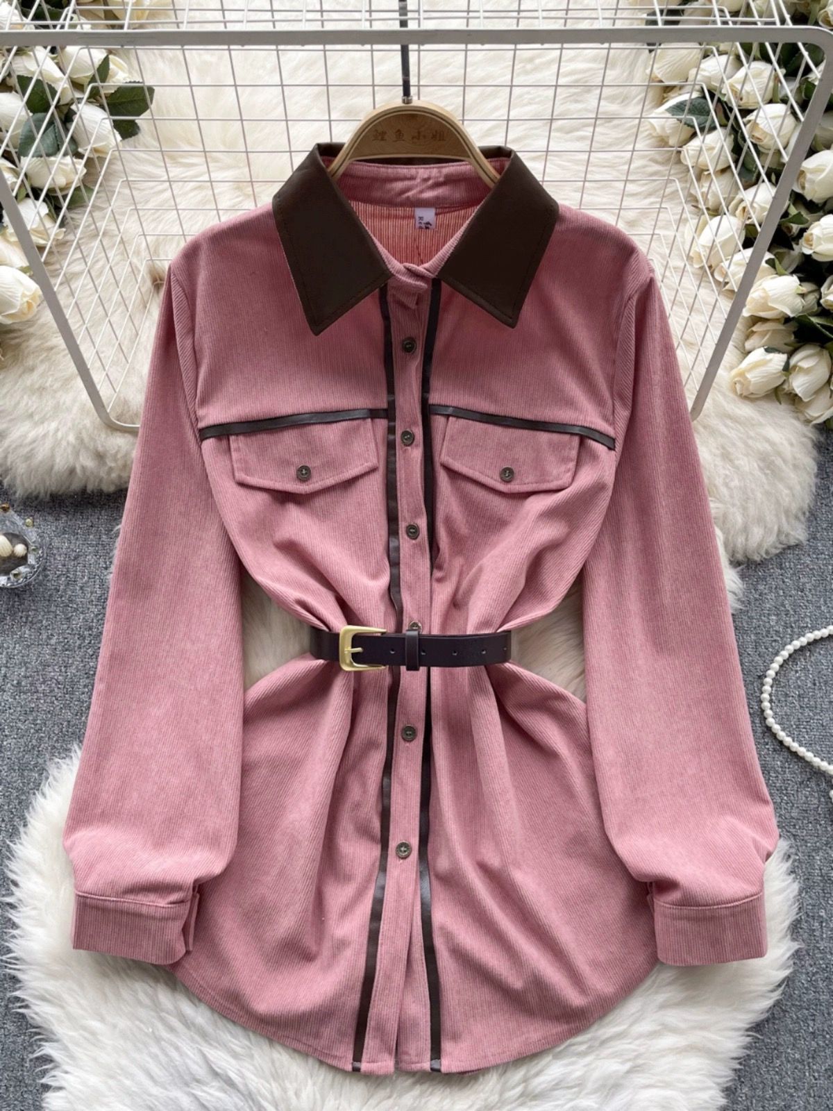 Distracted by the sea shirt  SH105 image