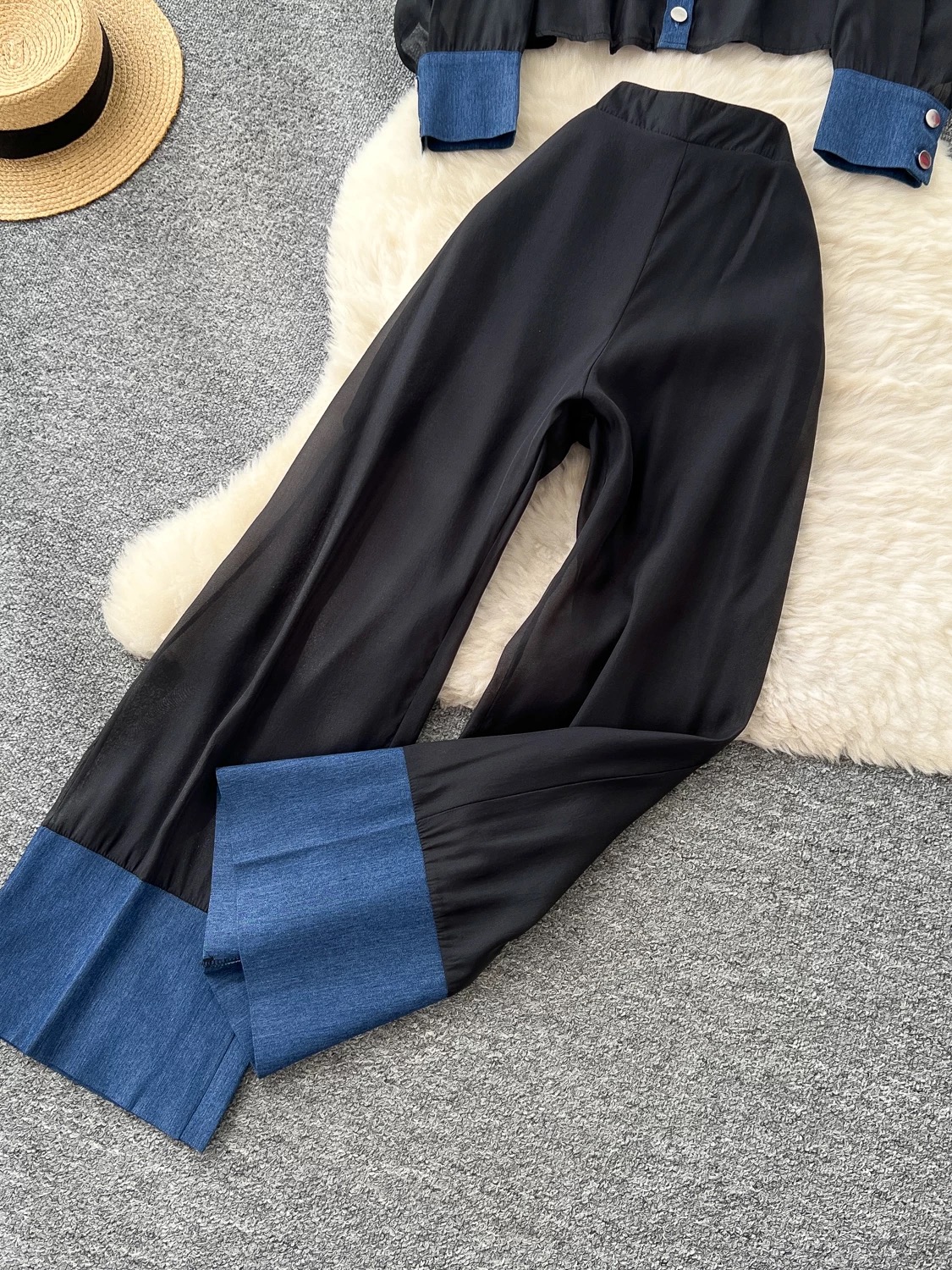 Santorini surprise set DTP216 image