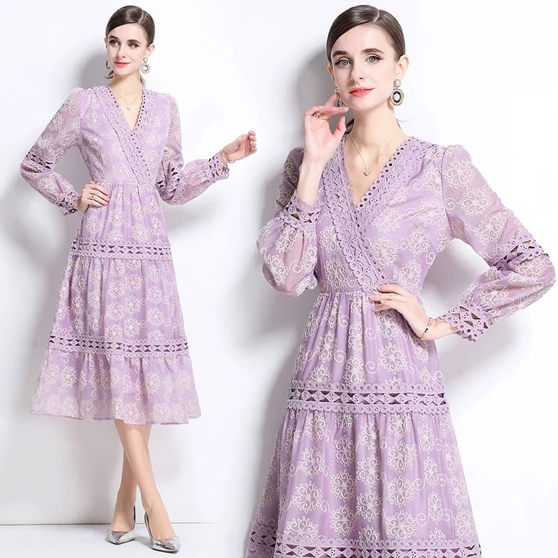 Leading the way dress CD1125 image