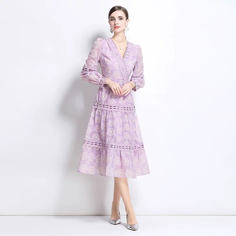 Leading the way dress CD1125 image