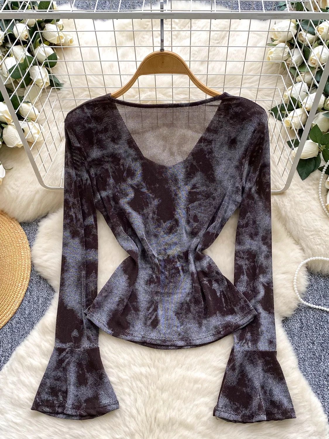 Irreplaceable me top CTO602 image