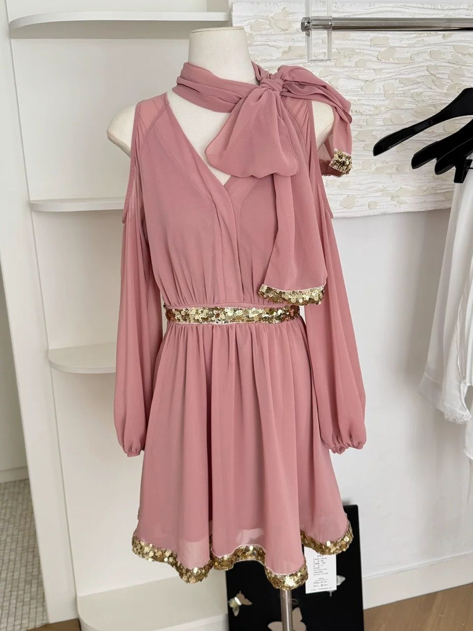 Got me spiraling dress CD1449 image