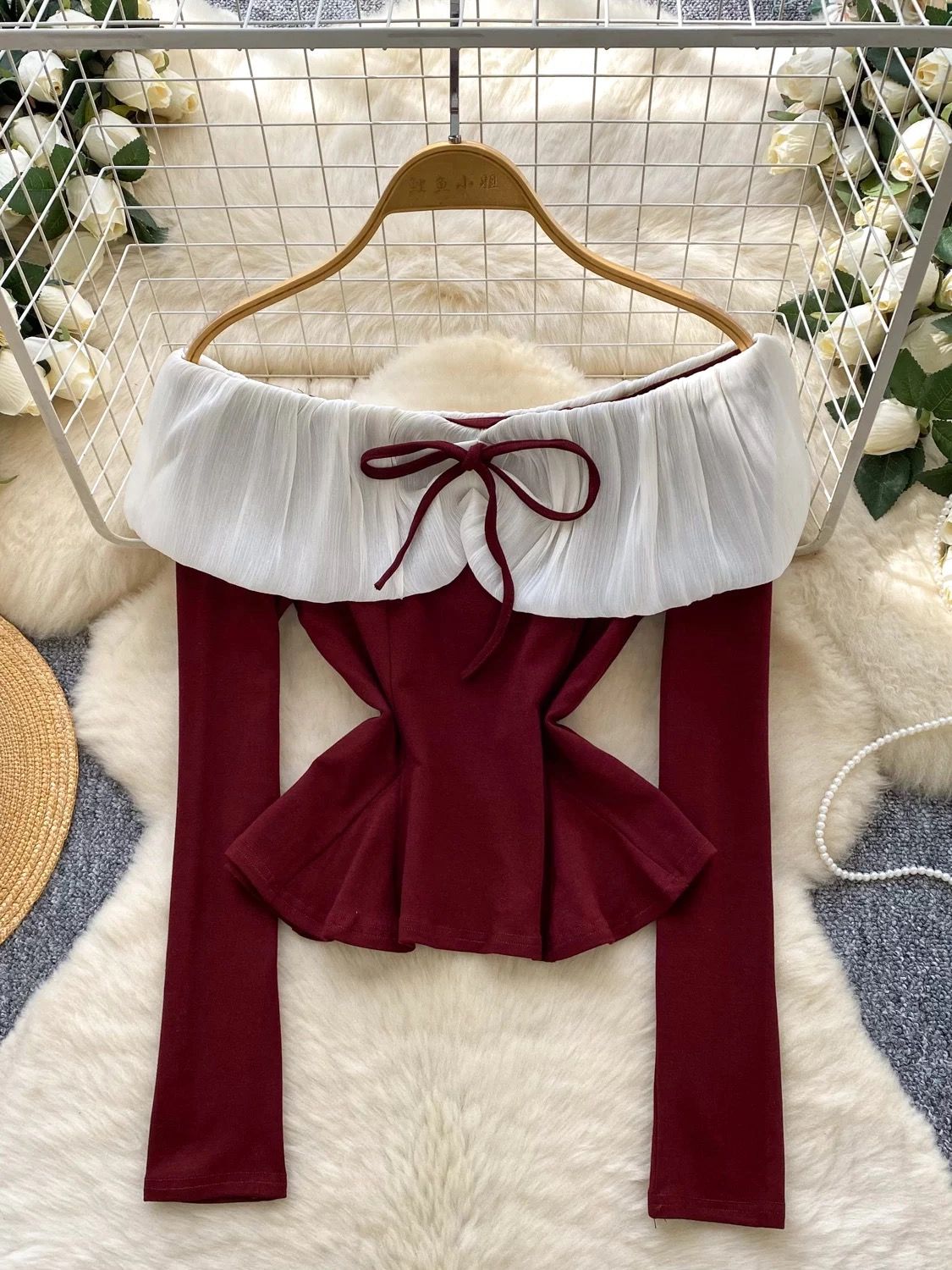 Waking up in paradise top CTO592 image