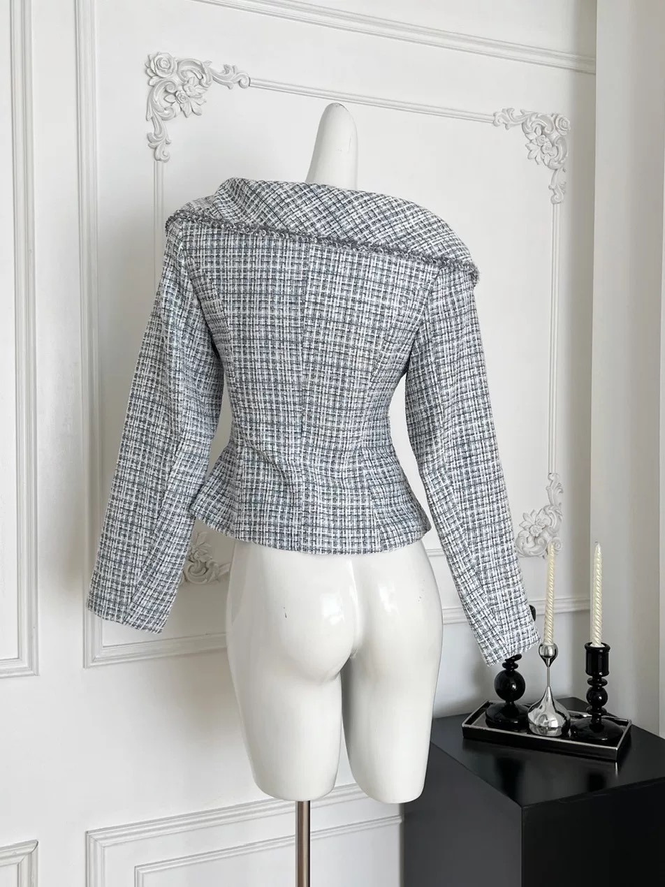 Keep it chic tweed top FTO310 image