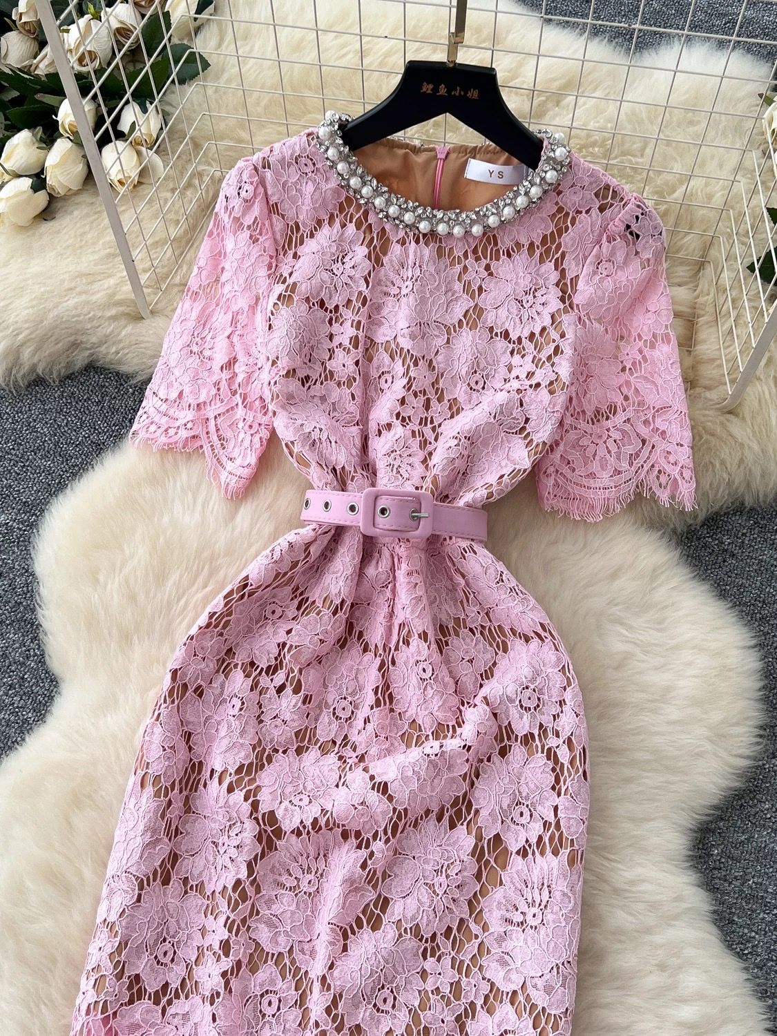 Grab a glass lace dress FBC298 image