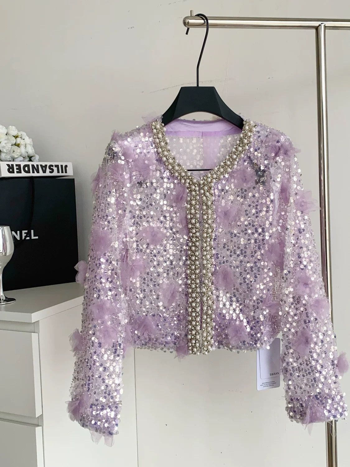 Call out embellished sequin top FTO260 image
