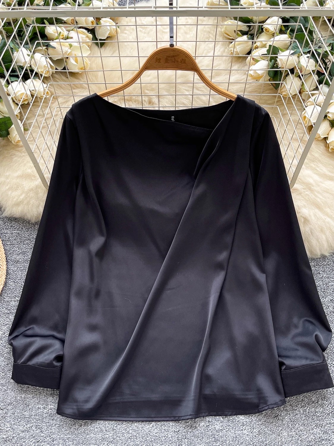 Twisted lover top FTO246 image