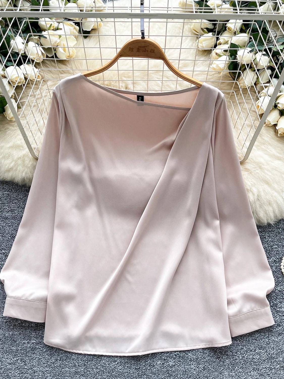 Twisted lover top FTO246 image