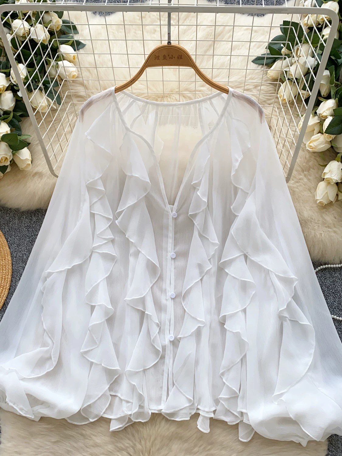 Soaking up the sun floral top CTO405 image