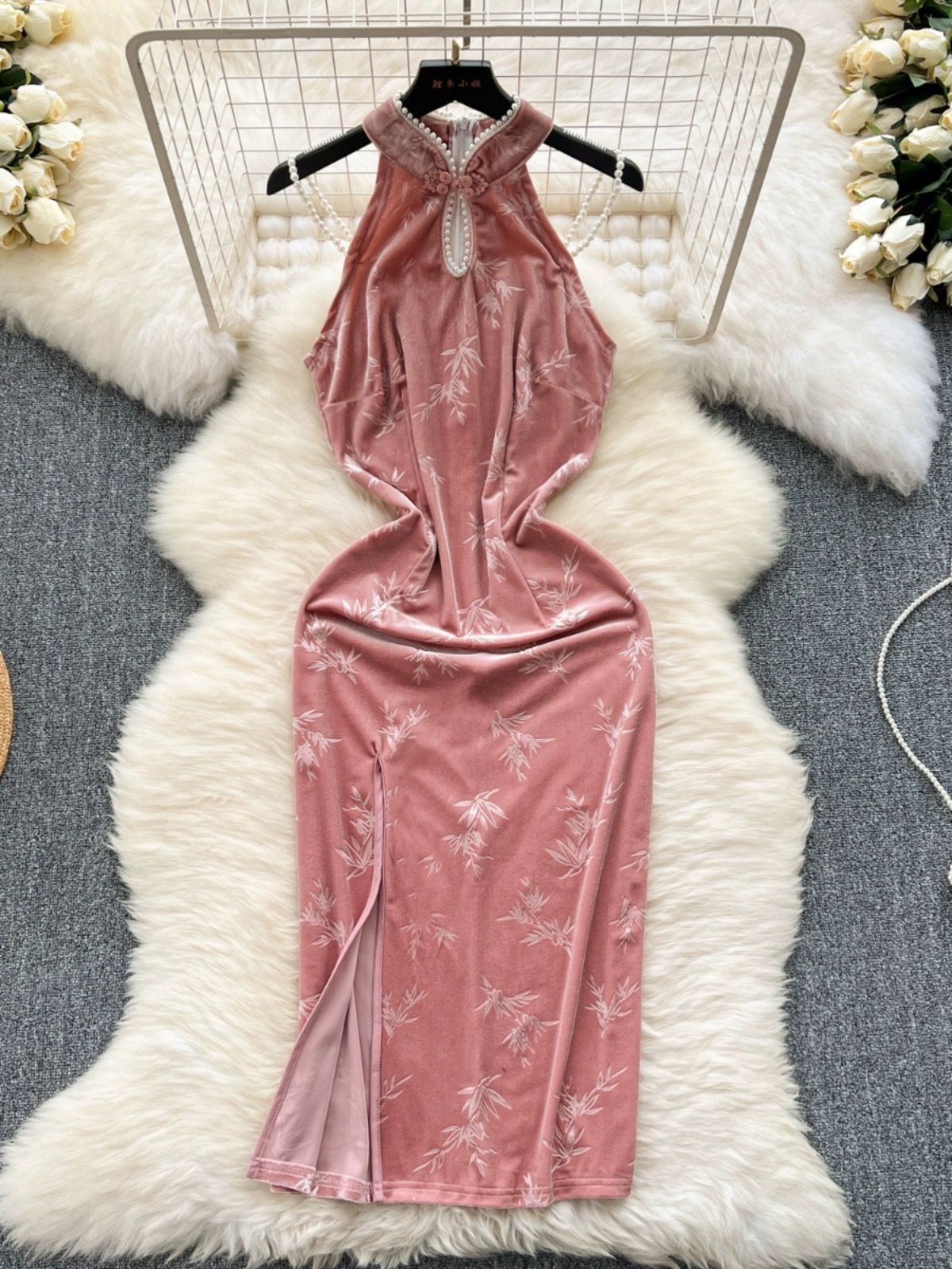 Out and about qipao dress Q169 image