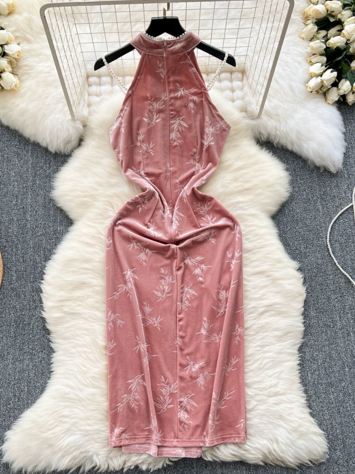 Out and about qipao dress Q169 image