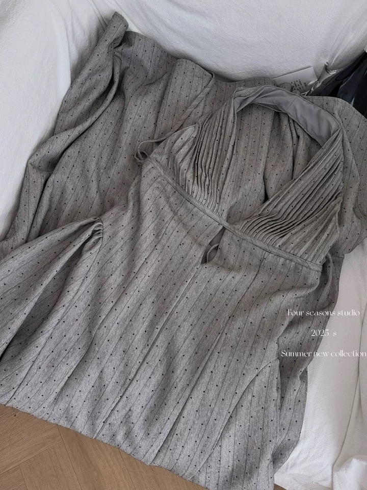 Simple but cute dress CD502 image