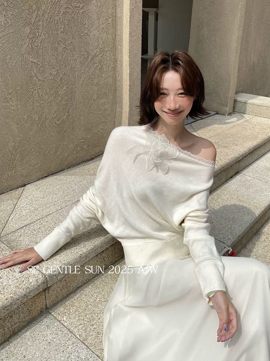 Never too early top KTO251 image