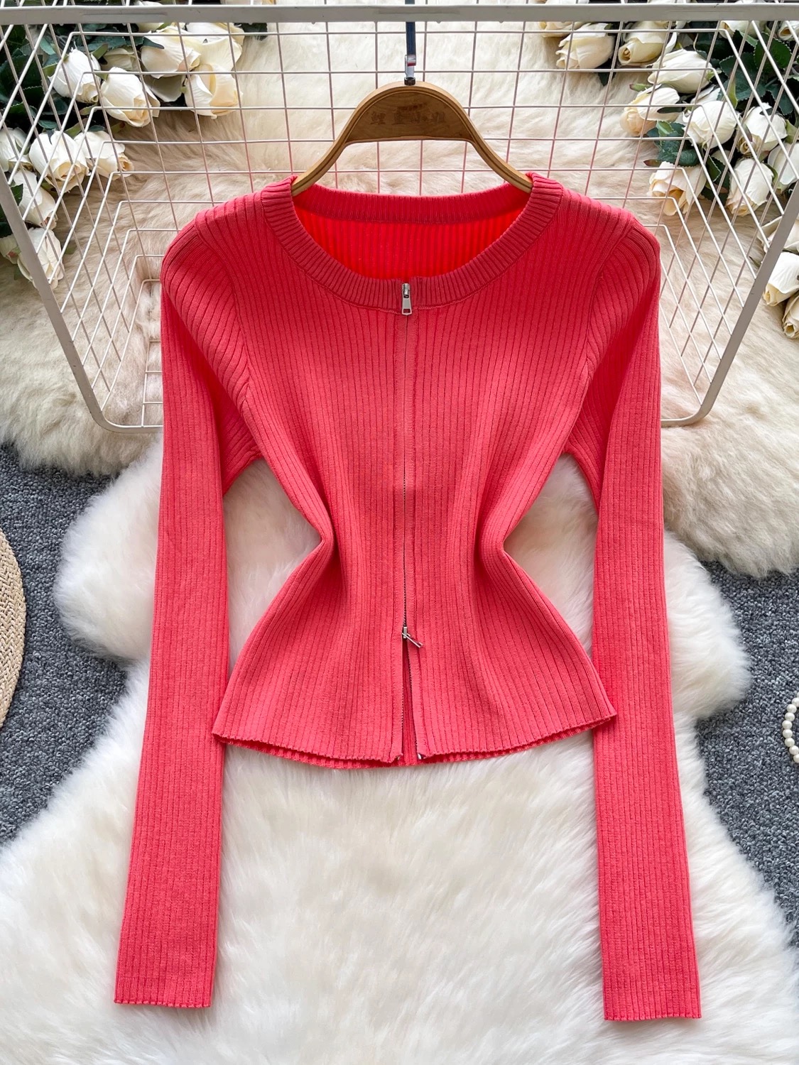 Deep in love top KTO257 image