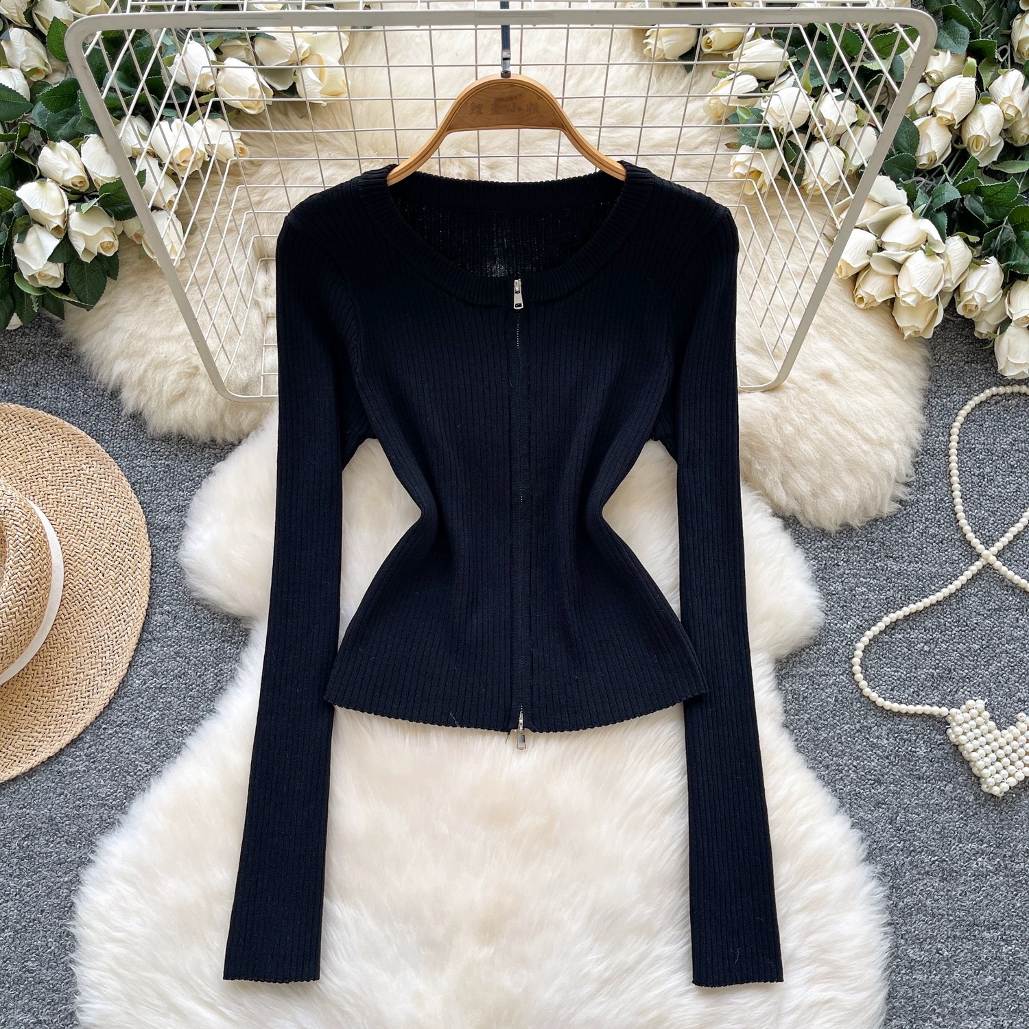 Deep in love top KTO257 image