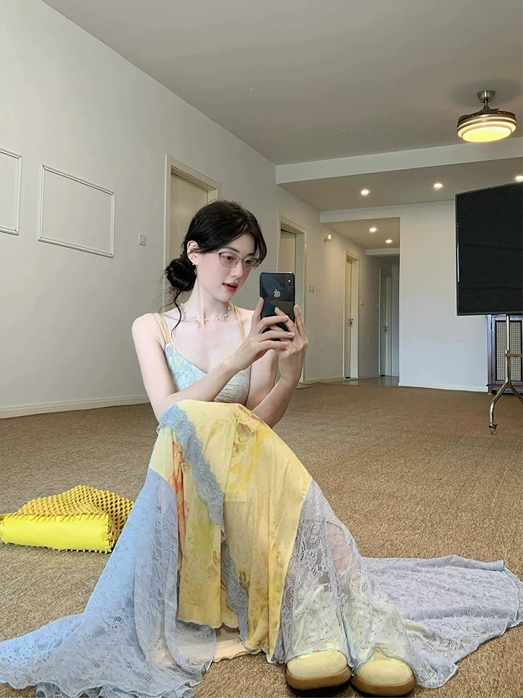 Arriving late colorful dress CD473 image