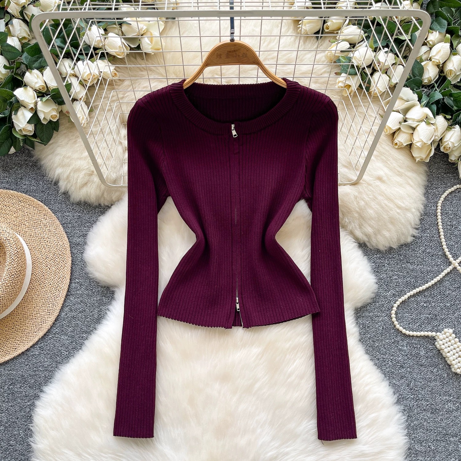 Deep in love top KTO257 image