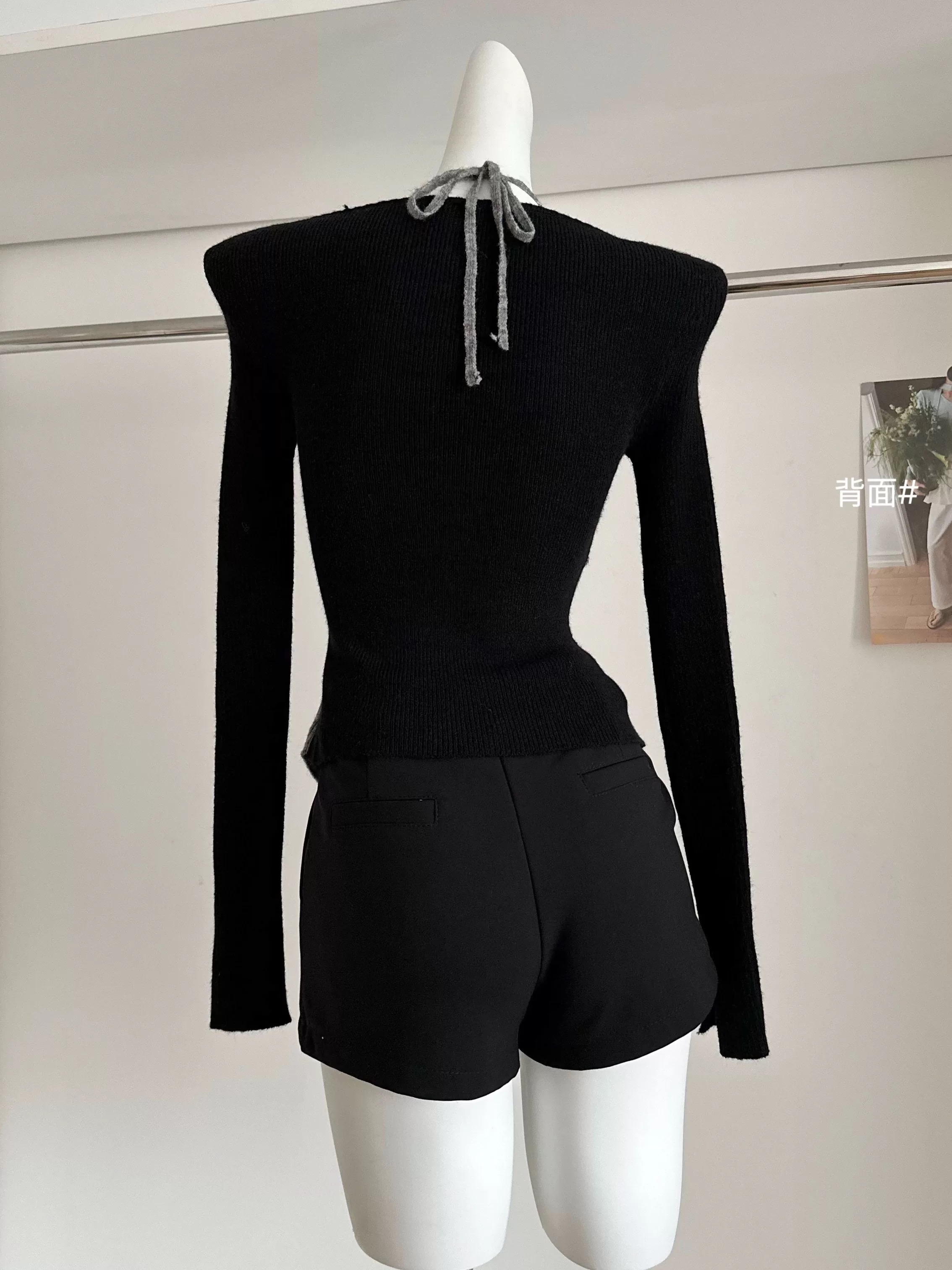 Your reflection knitted top KTO243 image