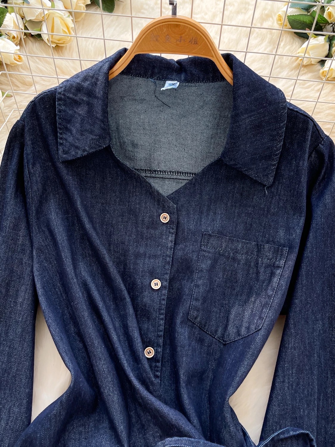 Tipping the glass top DTO145 image