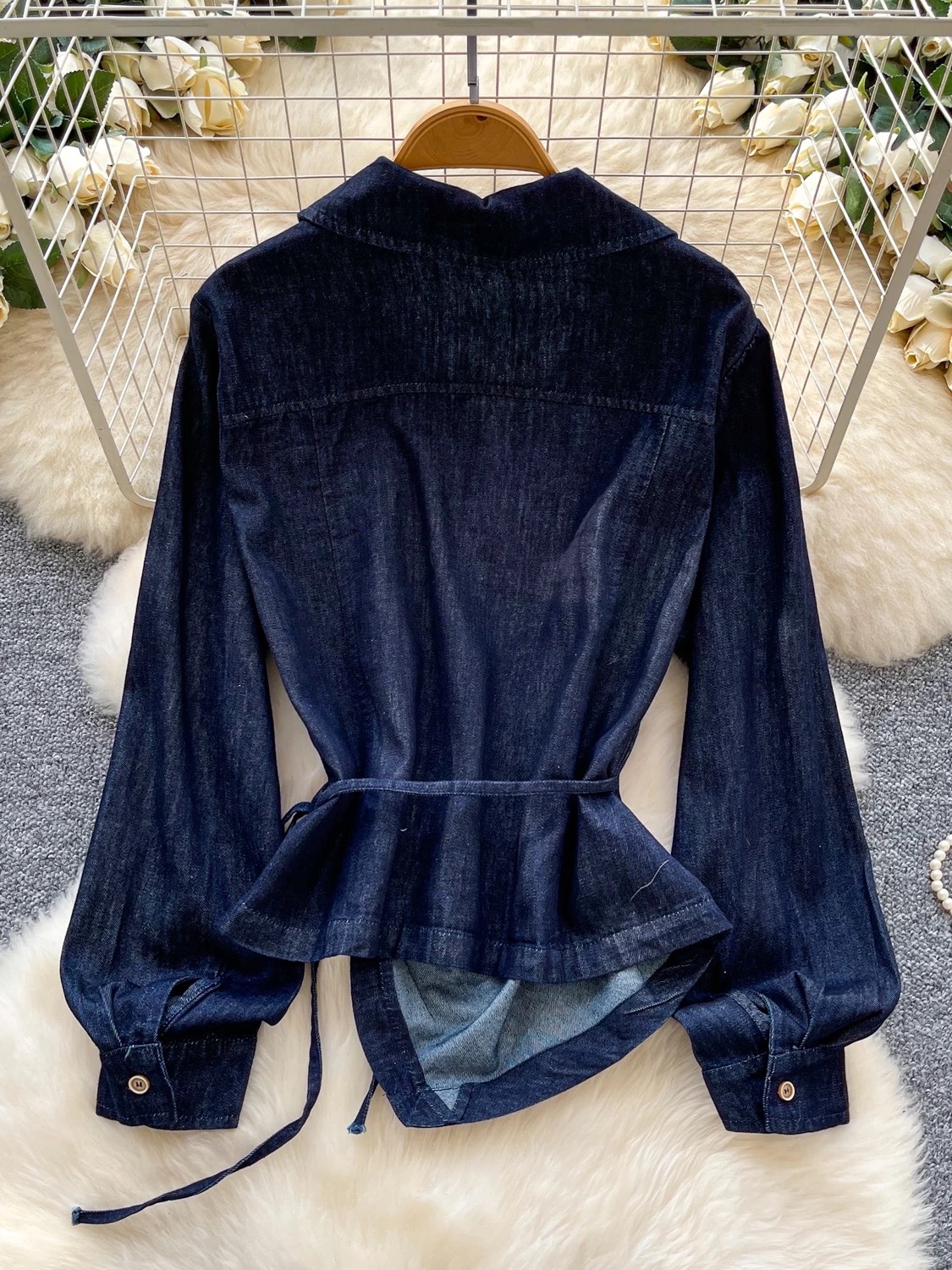 Tipping the glass top DTO145 image