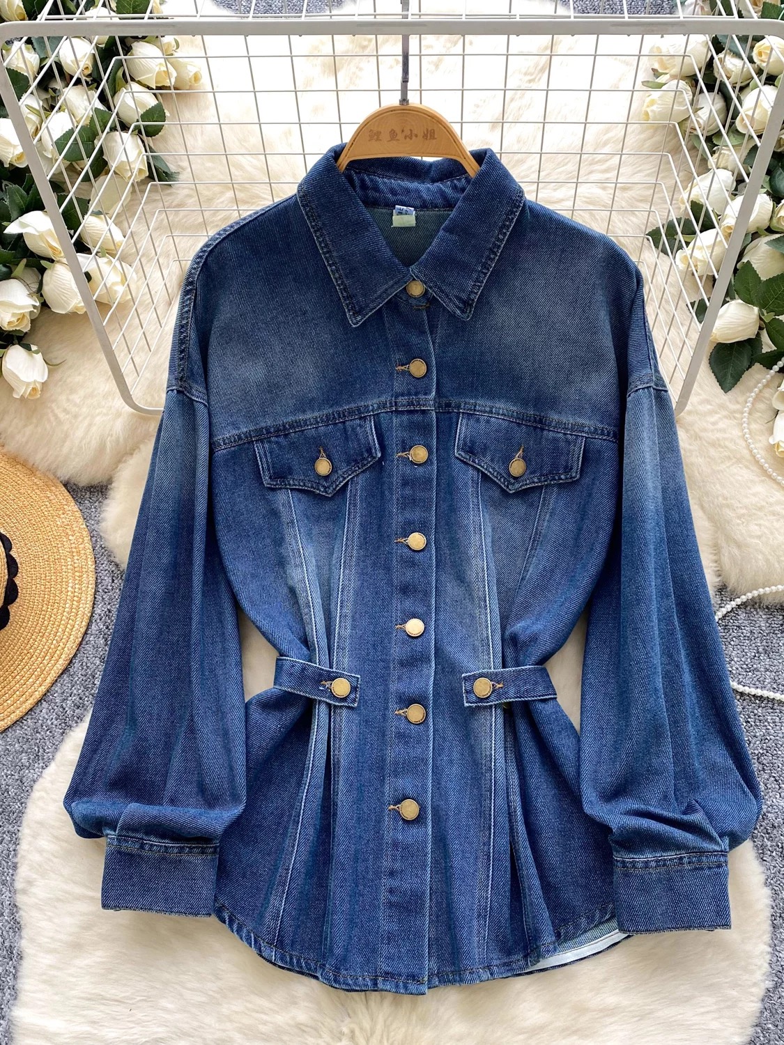 Center of attention top DTO147 image