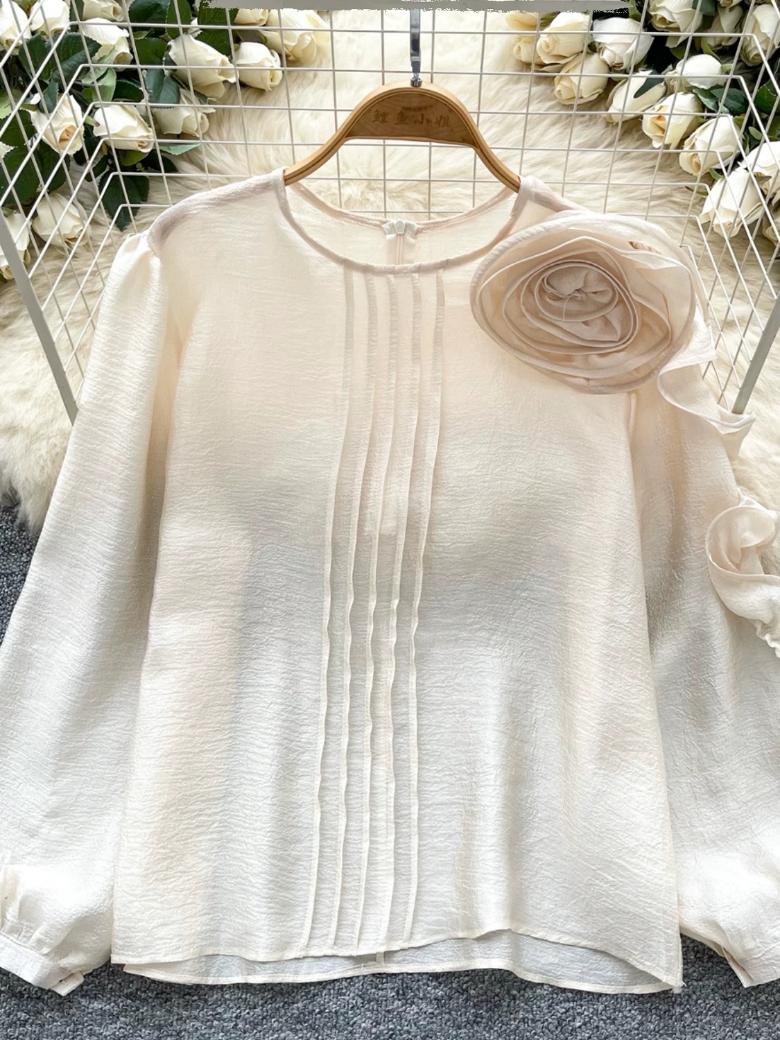 Levelle up blouse BE389 image