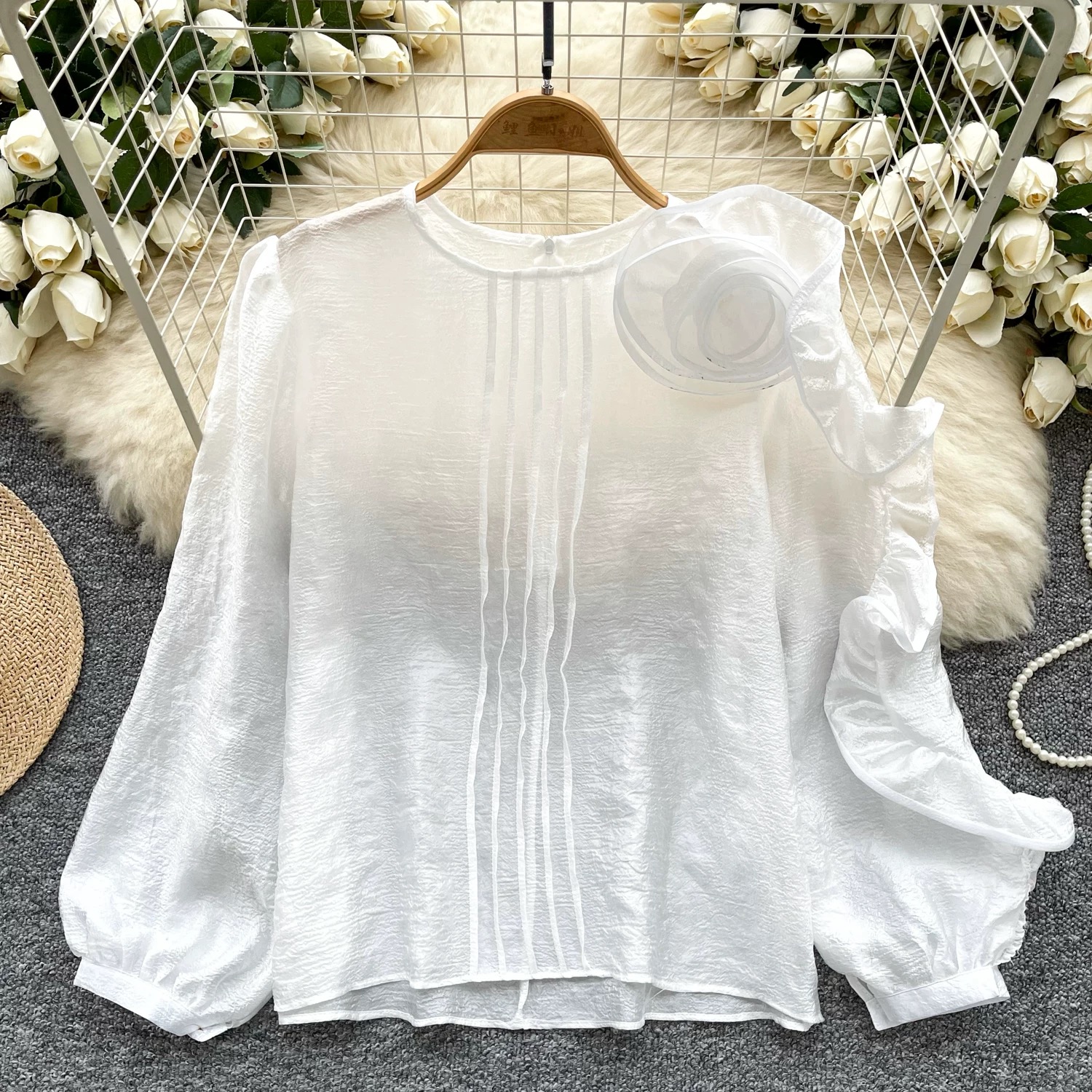 Levelle up blouse BE389 image