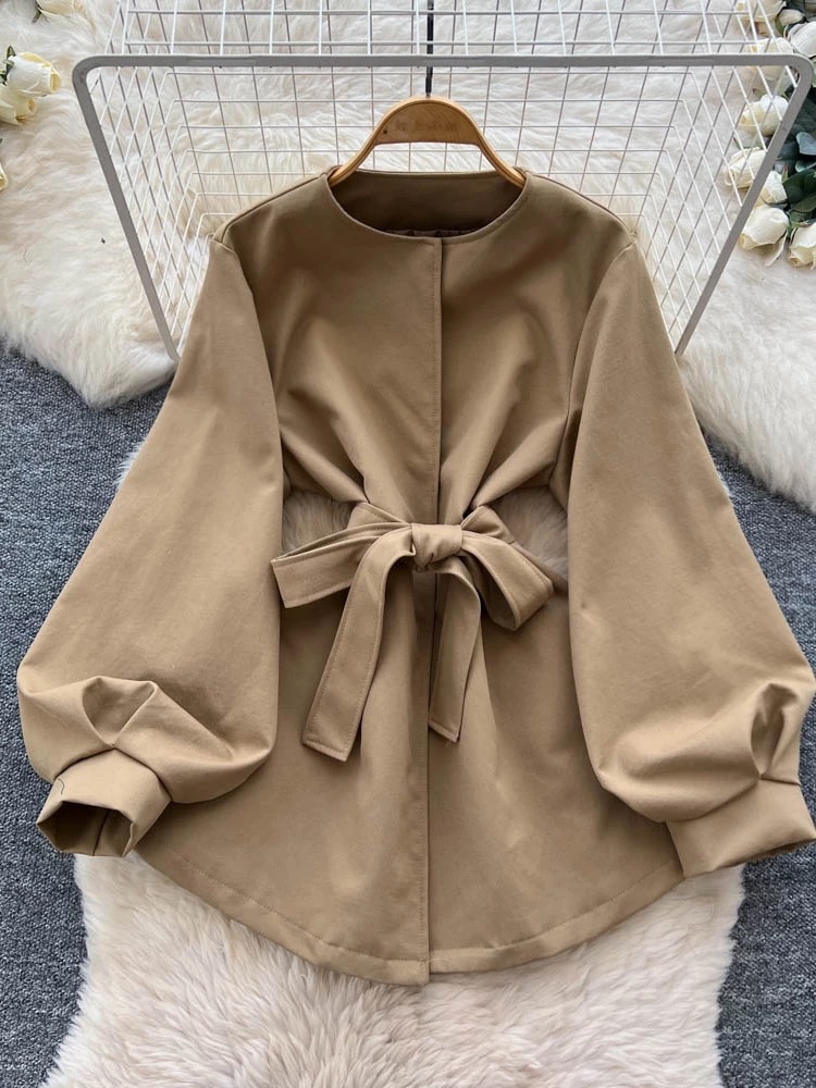 Queen of them all bubble coat COA163 image