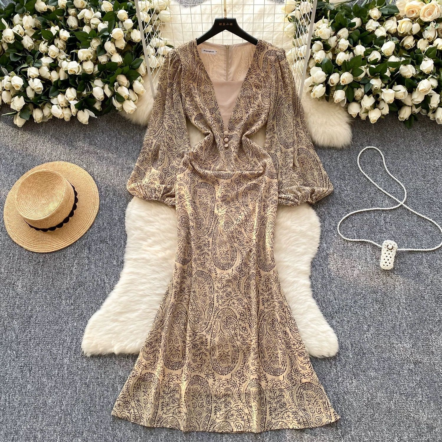 His loss dress CD1951 image