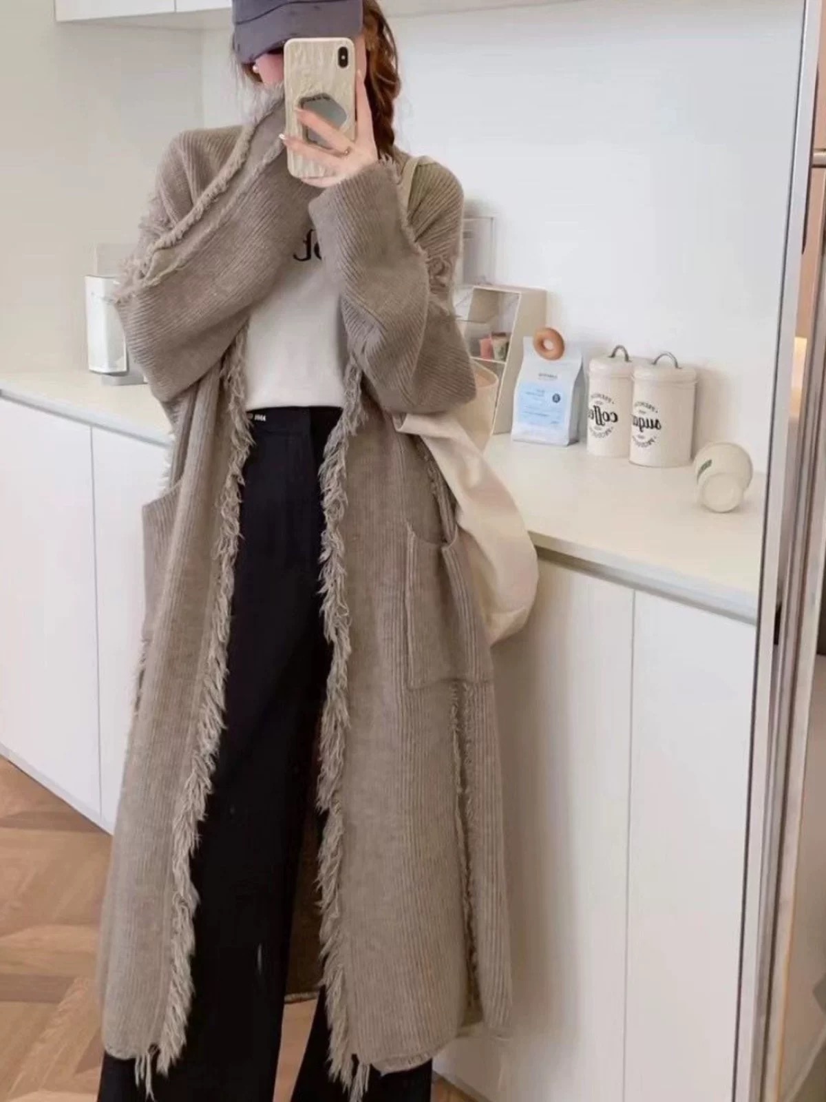 Too hot in summer knitted kimono KM128 image