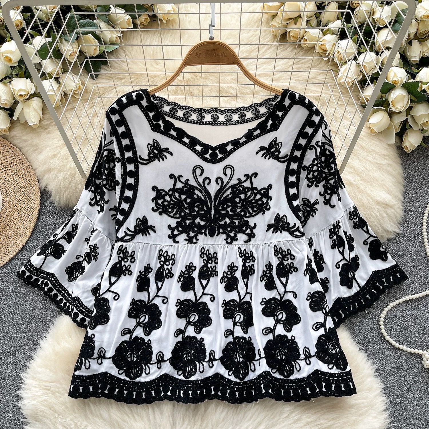 Your angel embroidery top CTO363 image