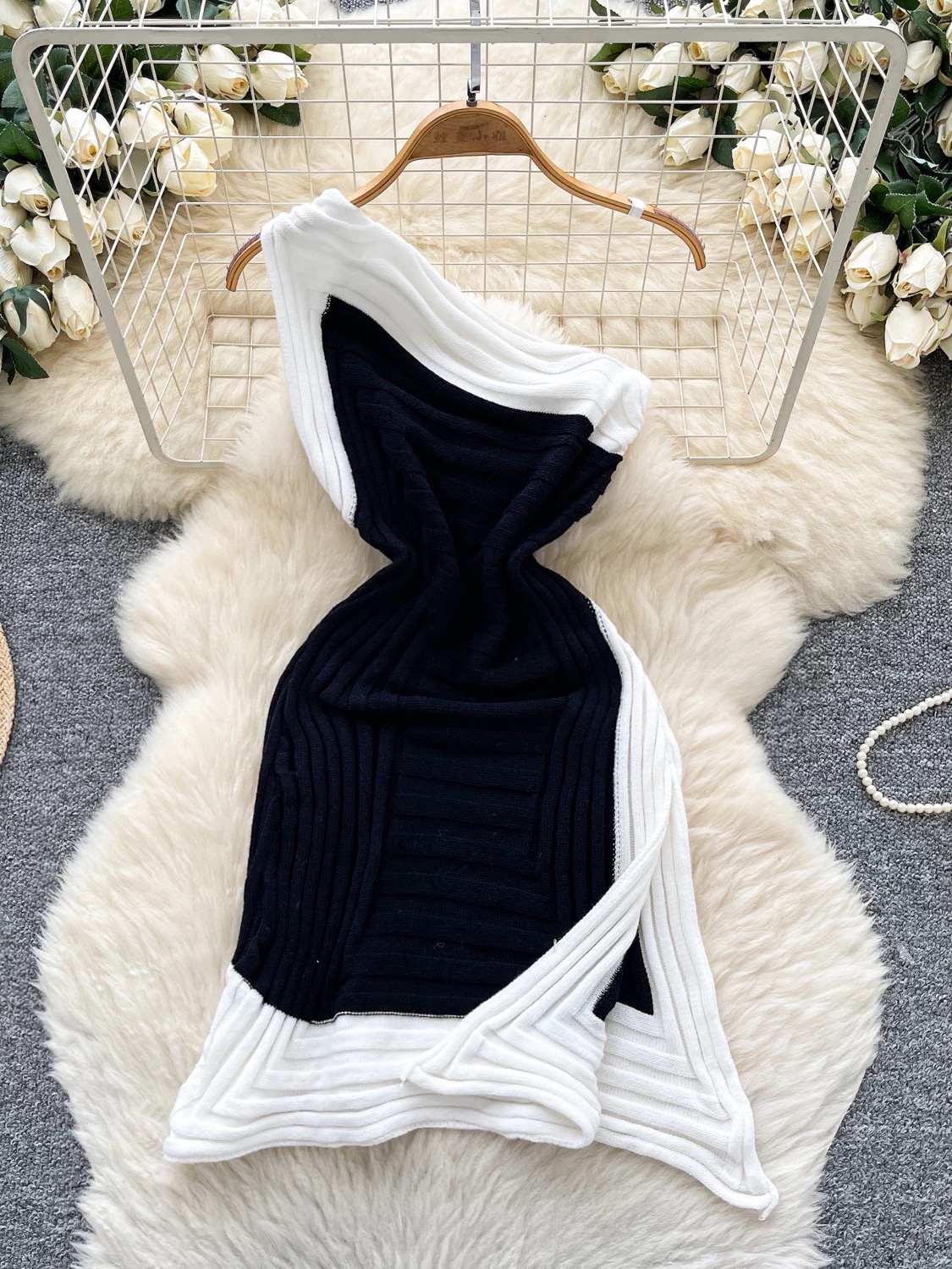 Alluring goddess dress KD251 image