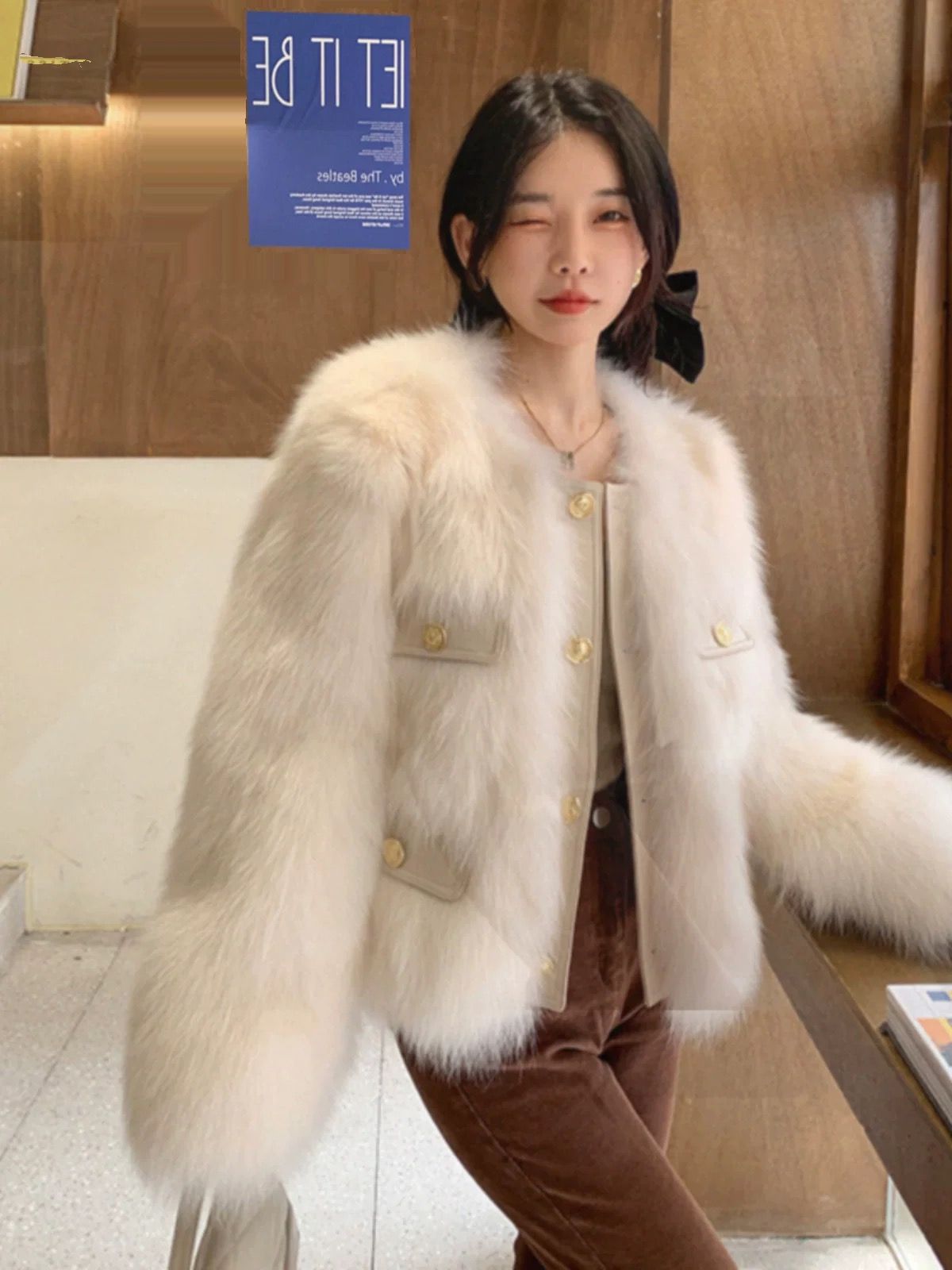 Millionaire heiress coat WJ112 image